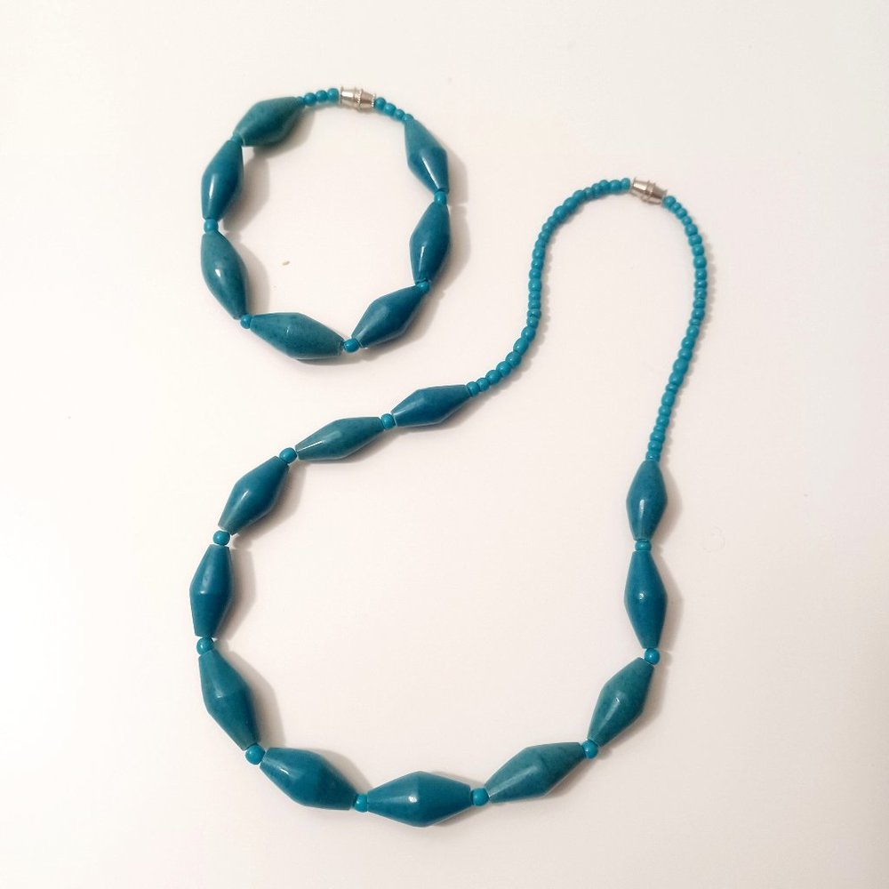 Vintage 1980s Turquoise Bead Necklace and Bracelet Set